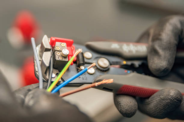 Best Ceiling Fan Installation Electrician  in Alvarado, TX